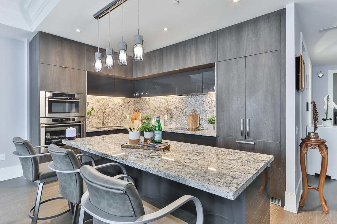 Benefits of using granite as backsplash